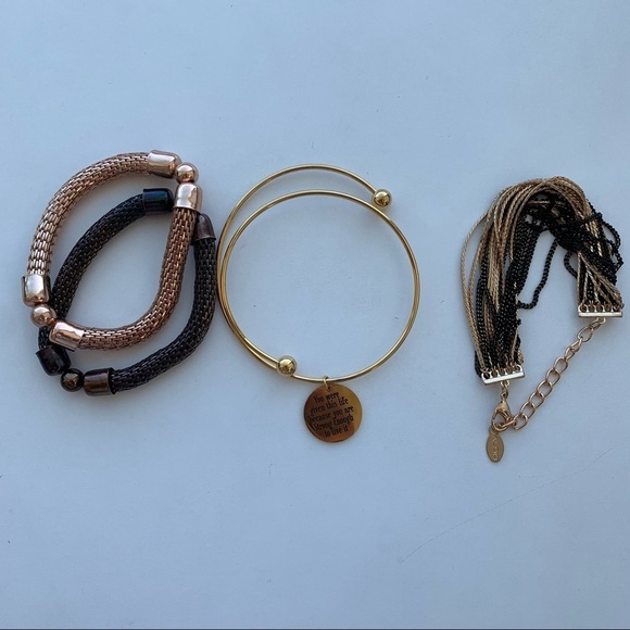 FREE (PURCHASE OF $15) - Picture 1 of 5